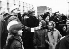 Het slaan van de eerste paal